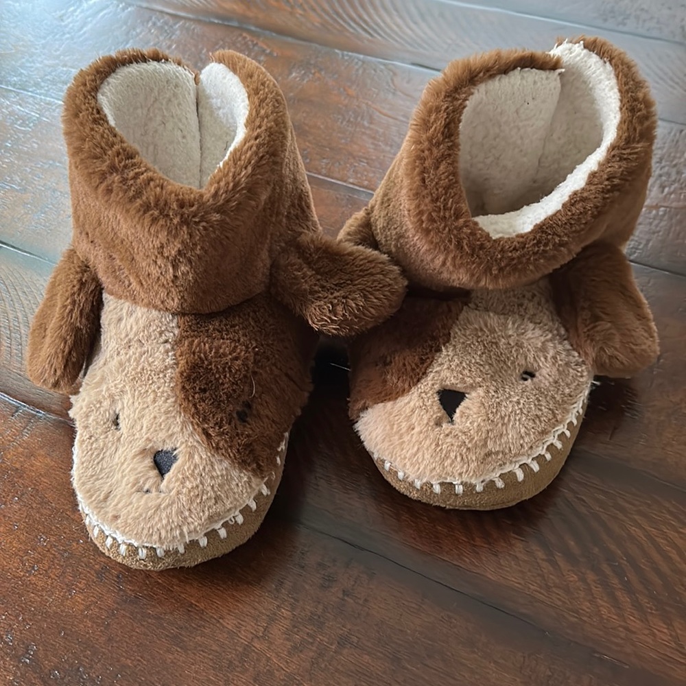 Hanna Andersson Critter Slipper (Puppy) size 4-5Y